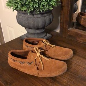 Minnetonka Mosaic moccasin booties